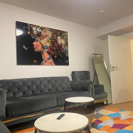 Hdm Apartment *